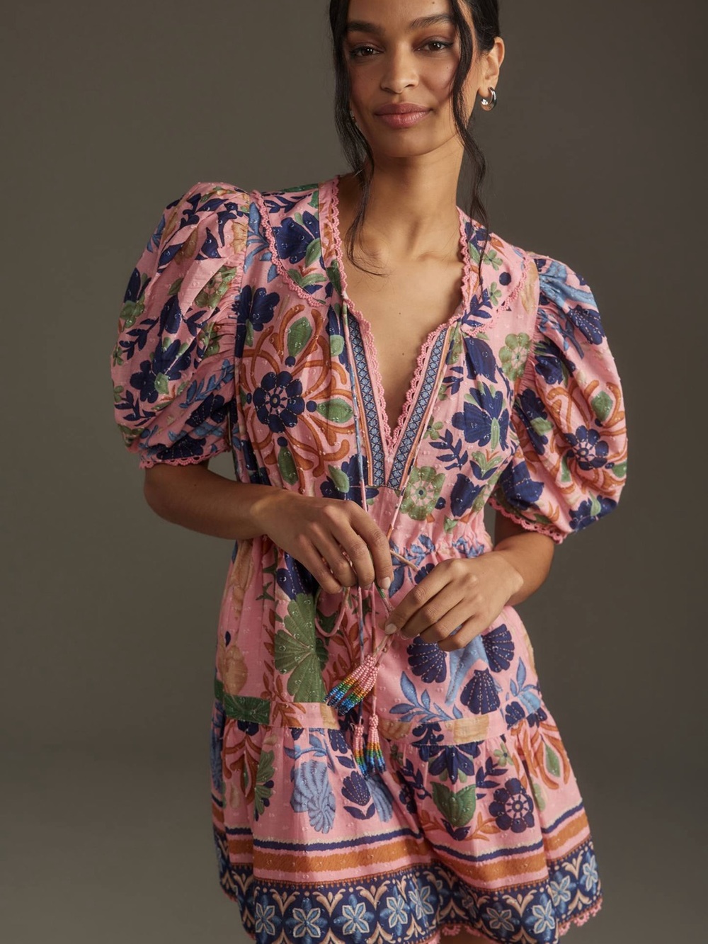 FARM Rio Pink “Seashell Tapestry” Puff Sleeve Tassel Mini Dress Size S - Picture 3 of 16